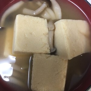 豆腐と白菜としめじの味噌汁